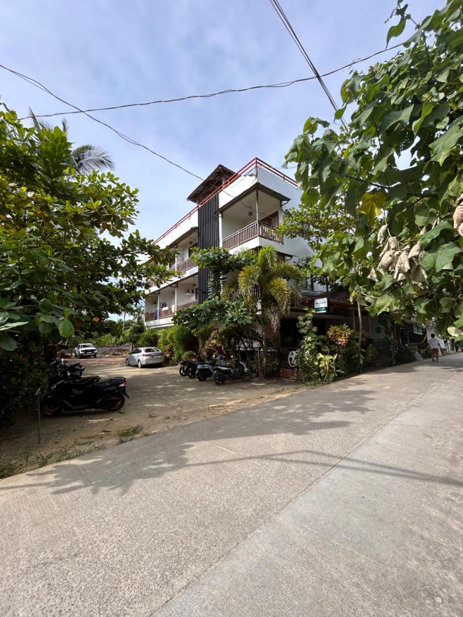 Puyo Suites Homestay General Luna  Extérieur photo